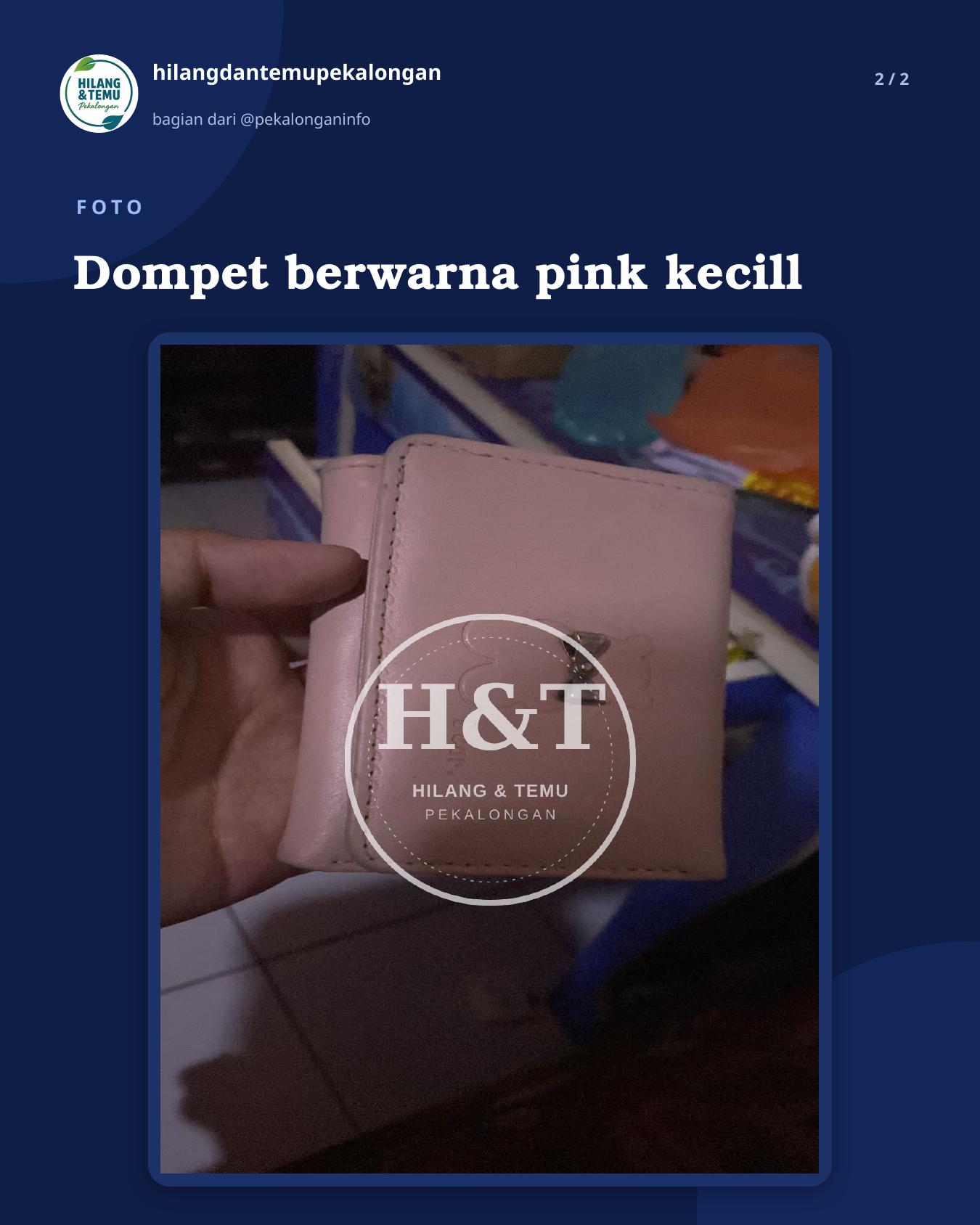 Slide 2 laporan Dompet berwarna pink kecill