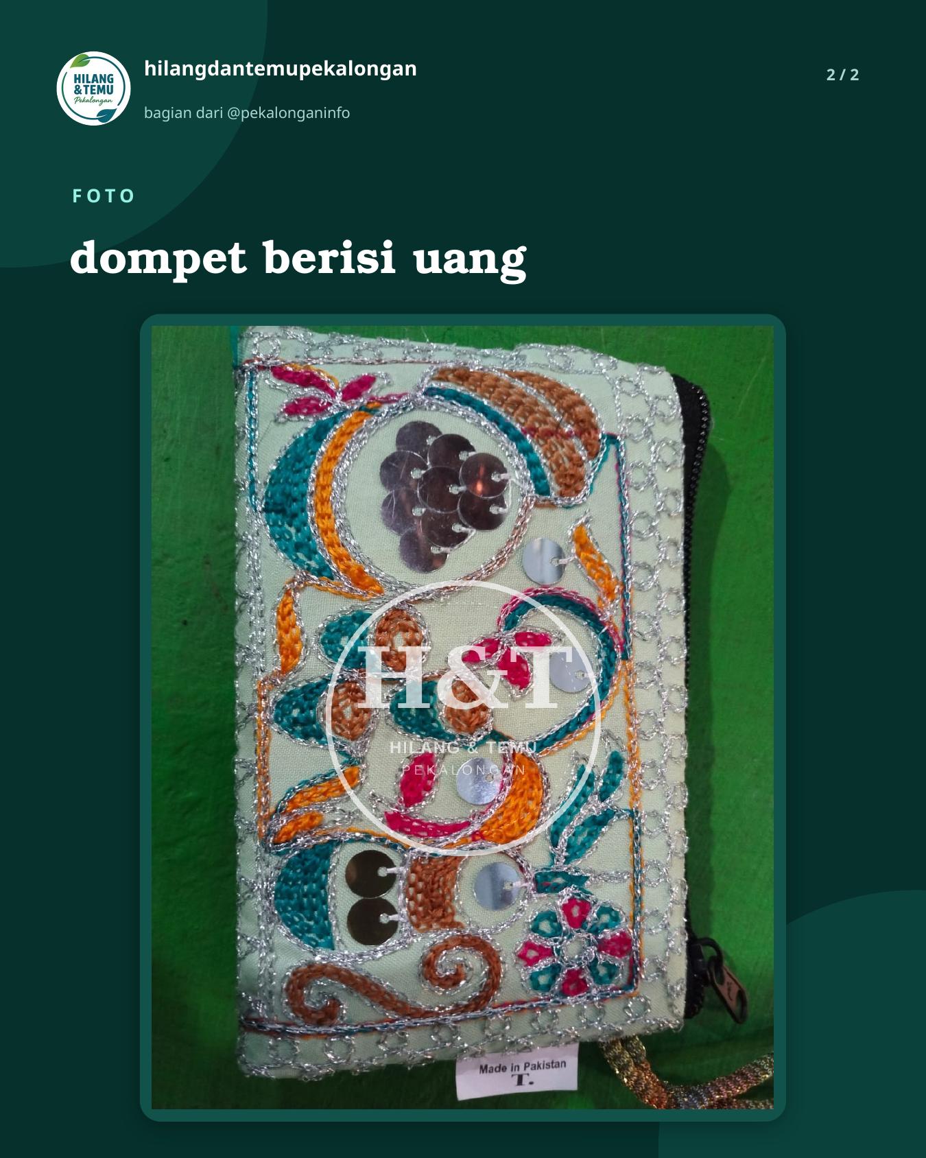 Slide 2 laporan dompet berisi uang