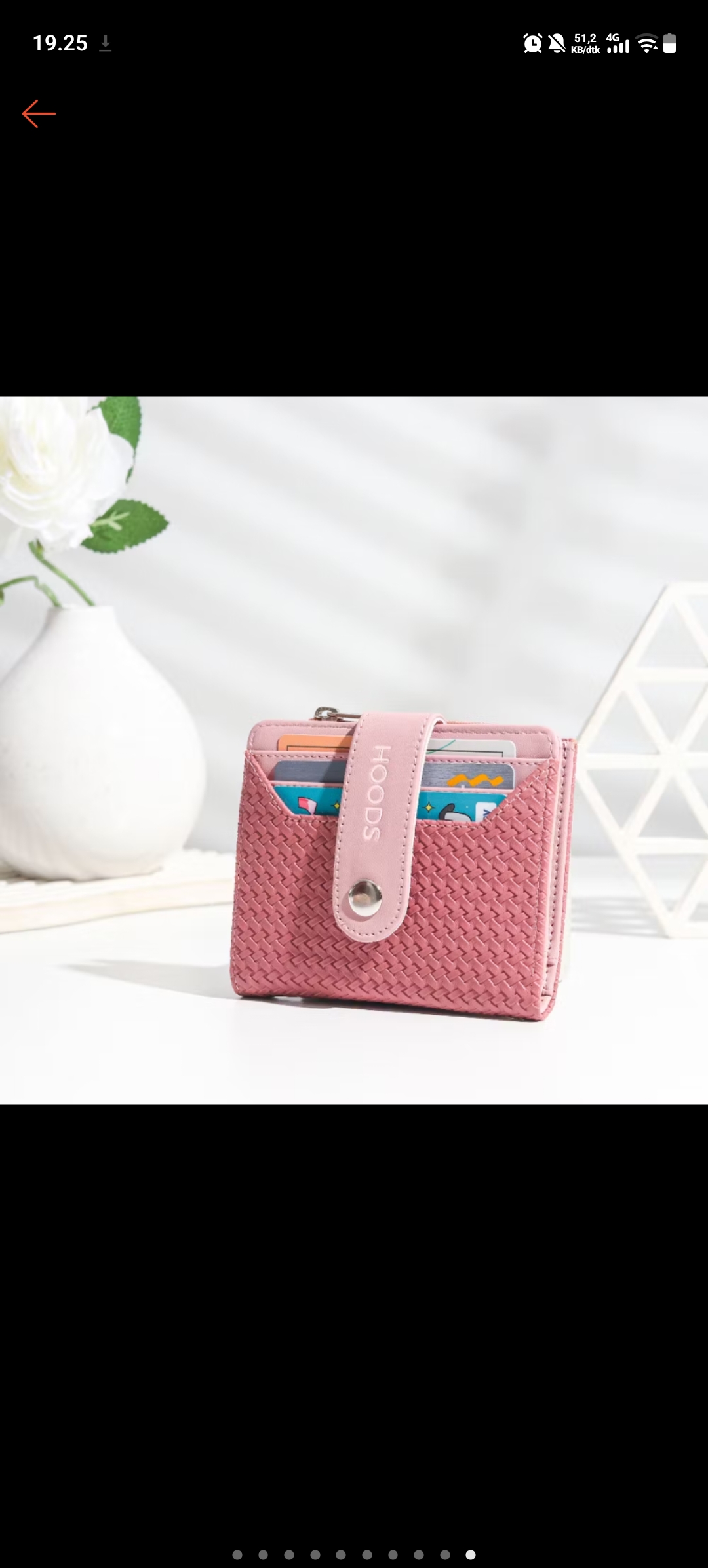 Foto laporan dompet pink dan isinya (sim,uang 15rb) (HB7781)
