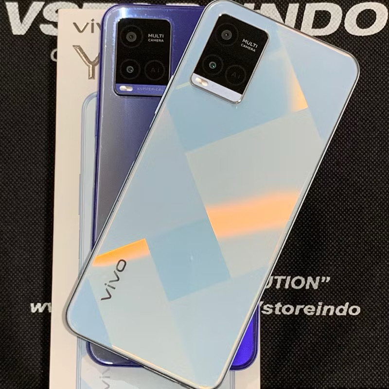 Foto laporan Hp dengan casing hitam ada gambar spiderman (HB7827)