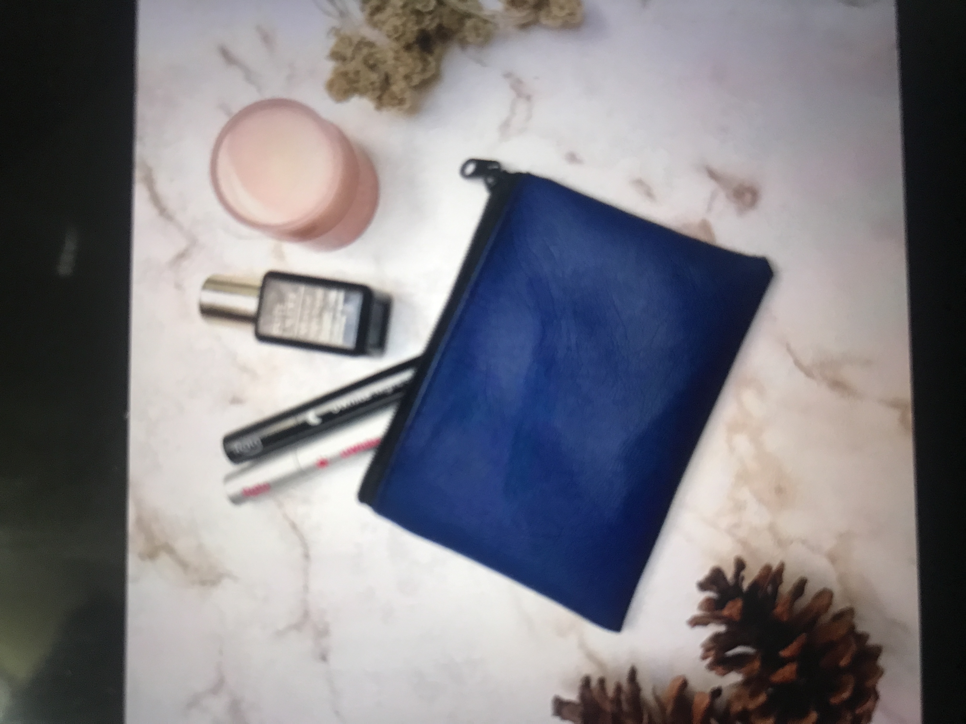 Foto laporan Dompet Wanita Biru dongker (HB7894)