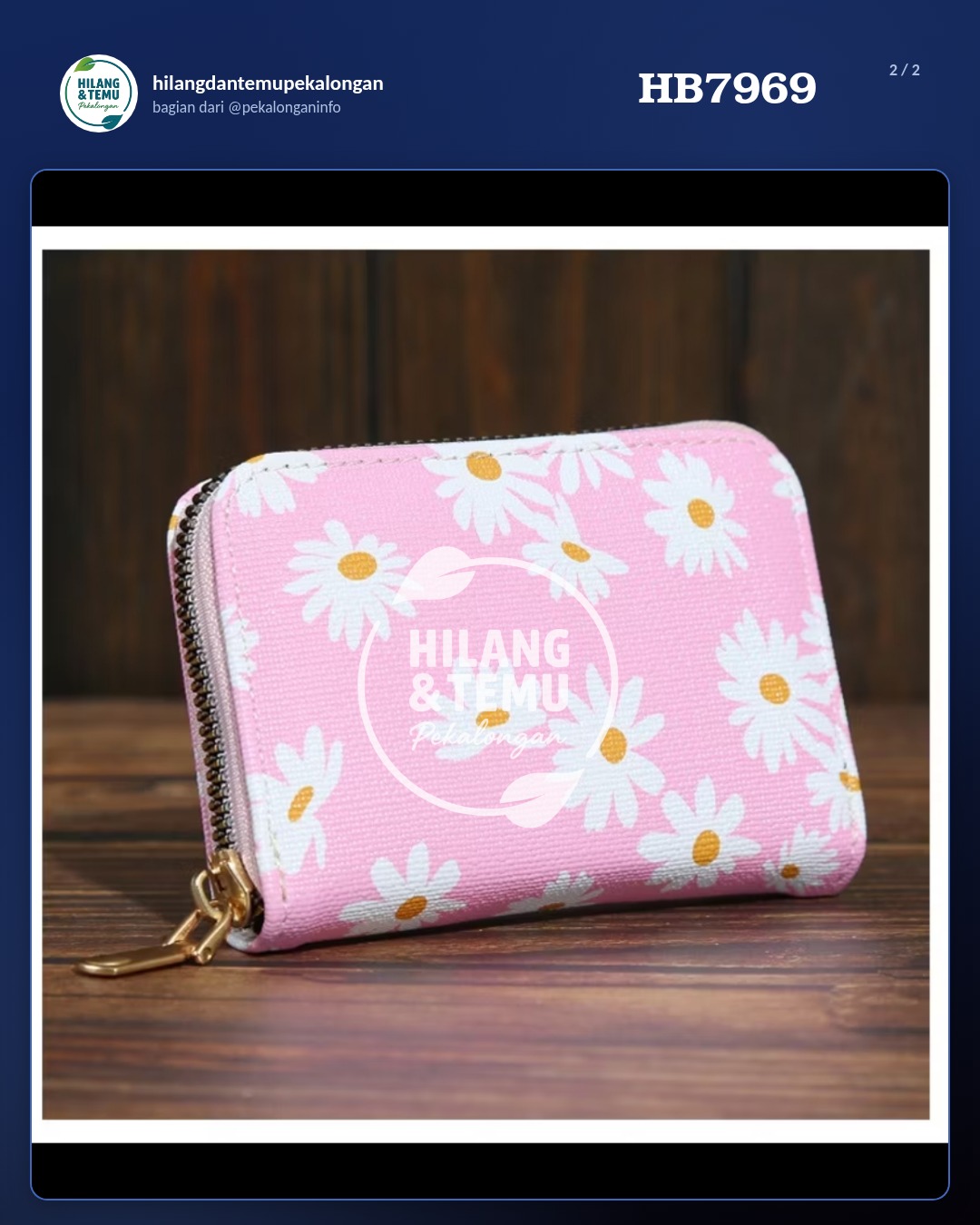 Slide 2 laporan Dompet kecil warna pink bunga