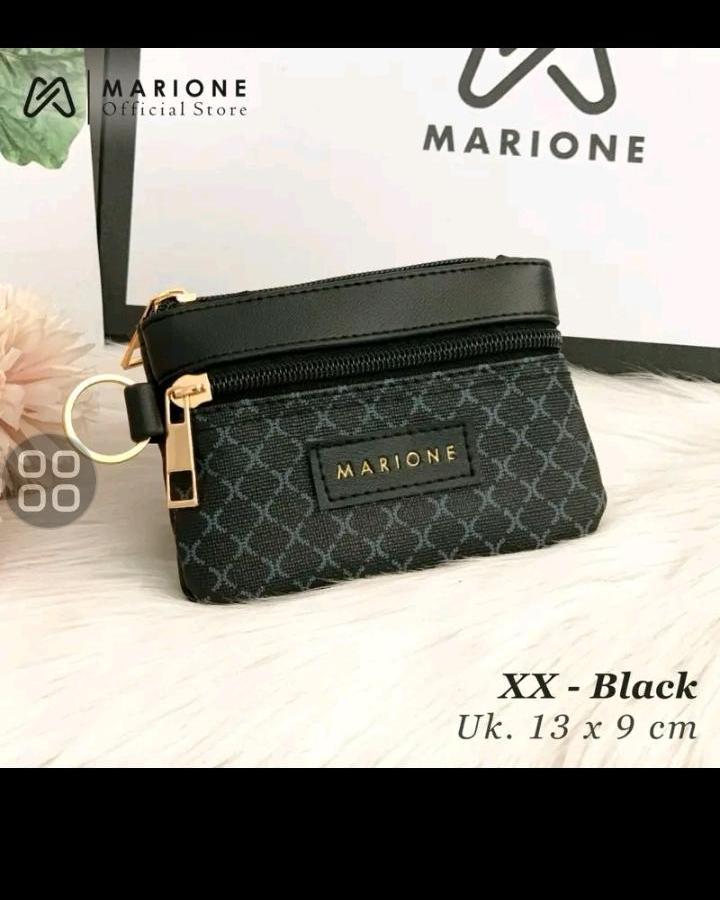 Foto laporan Dompet hitam kecil ada tulisan maŕione (HB7548)