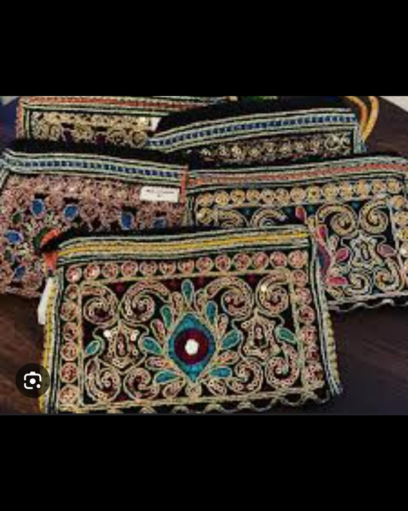 Foto laporan dompet (HB7450)