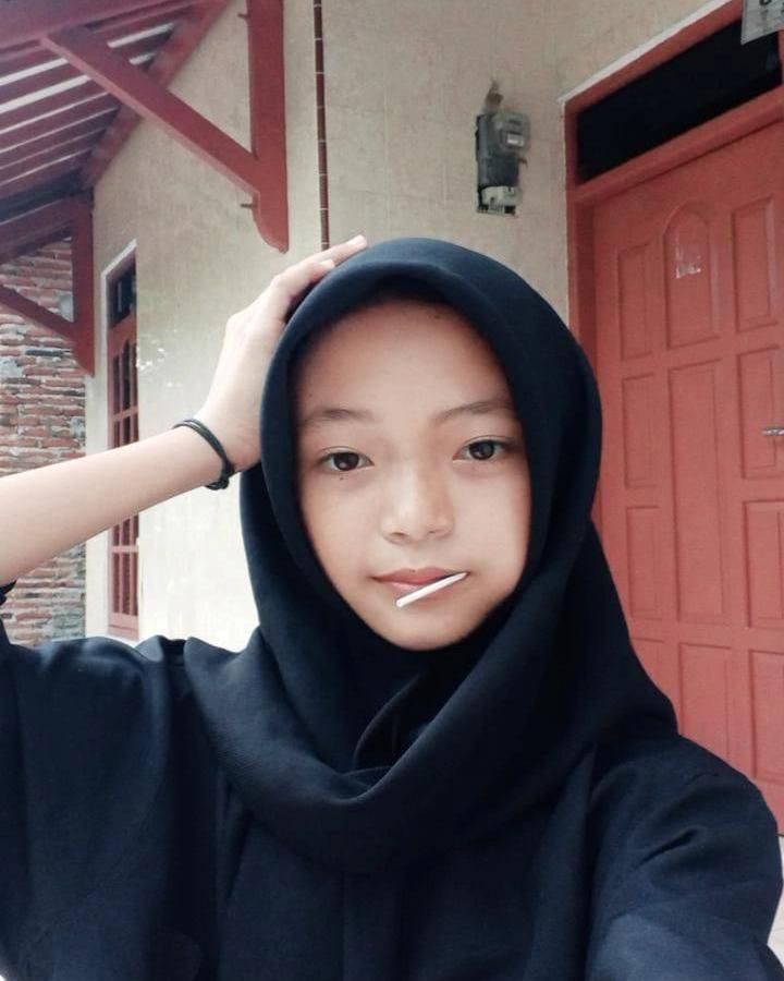 Foto laporan Dewi zahra (OH130)