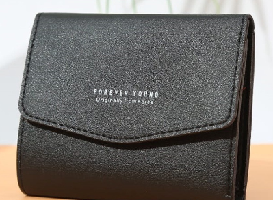Foto laporan Dompet warna hitam (HB0222)