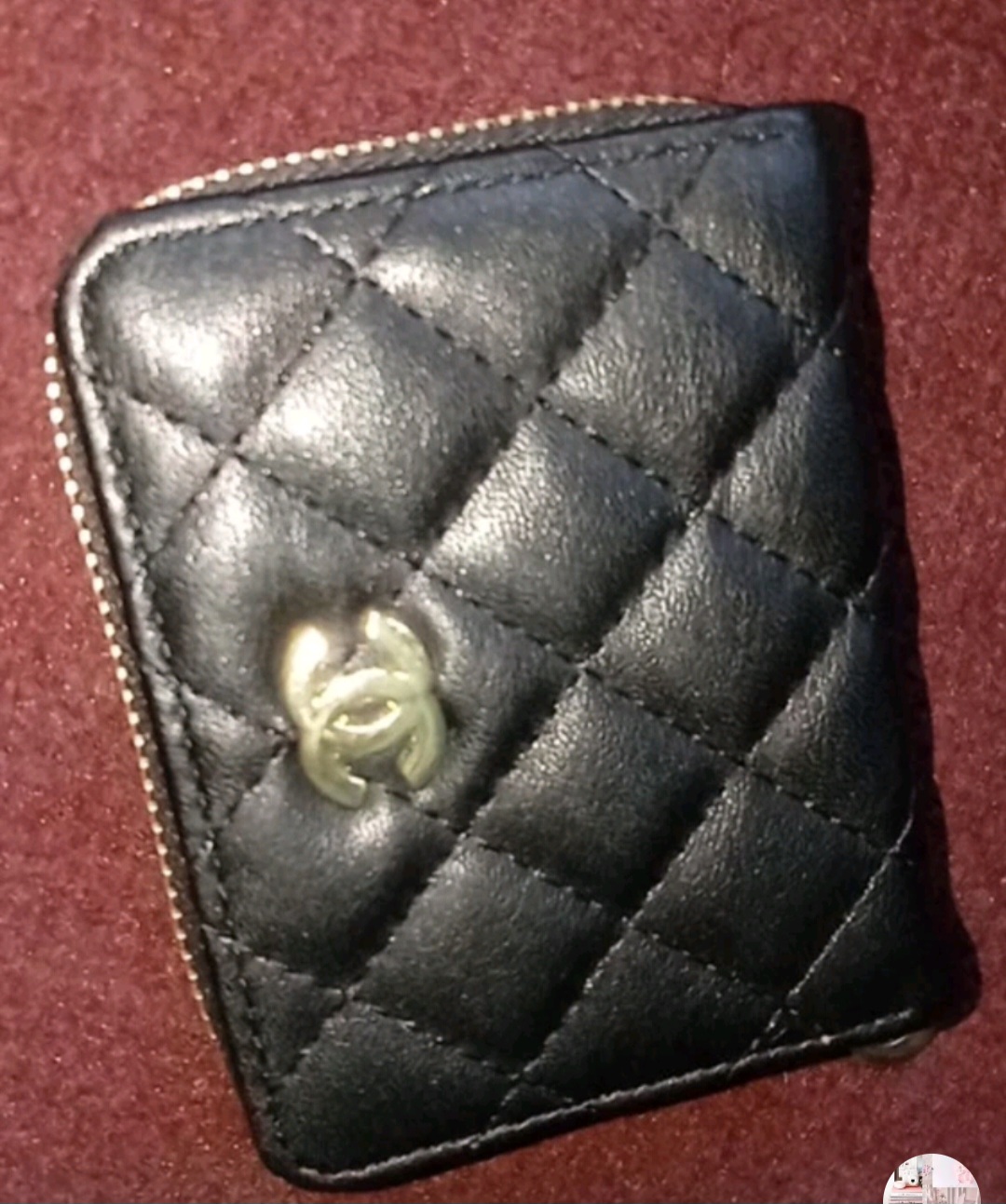 Foto laporan Dompet hitam kotak kecil (HB0556)