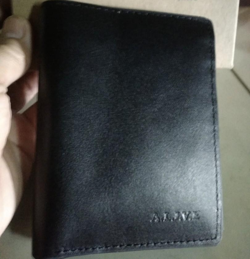 Foto laporan Dompet (HB0608)
