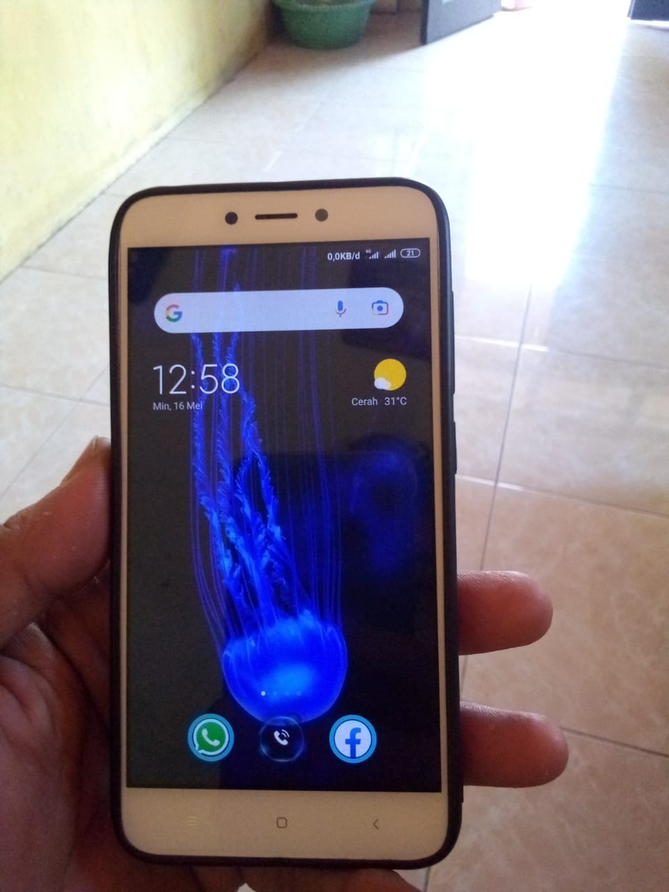 Foto laporan ke hilangan hp dan sim mobil angkot (HB0616)