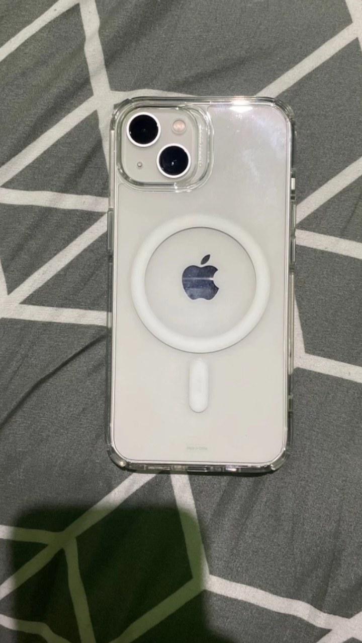Foto laporan iPhone 13 (HB1086)