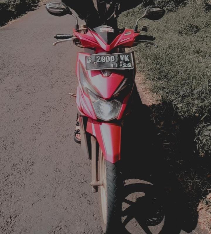 Foto laporan Motor Beat esp, Nopol(G 2900 VK) Tahun 2017, Warna Magenta Hitam (HB1191)