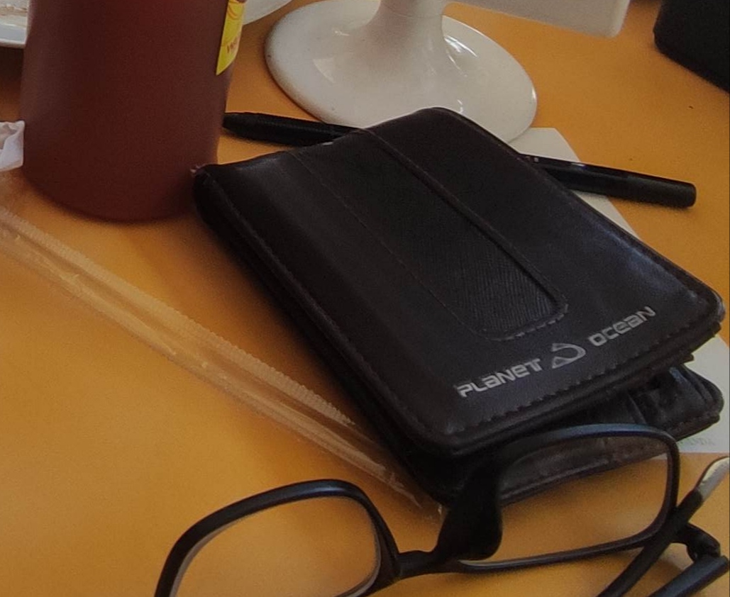 Foto laporan Dompet (HB1288)
