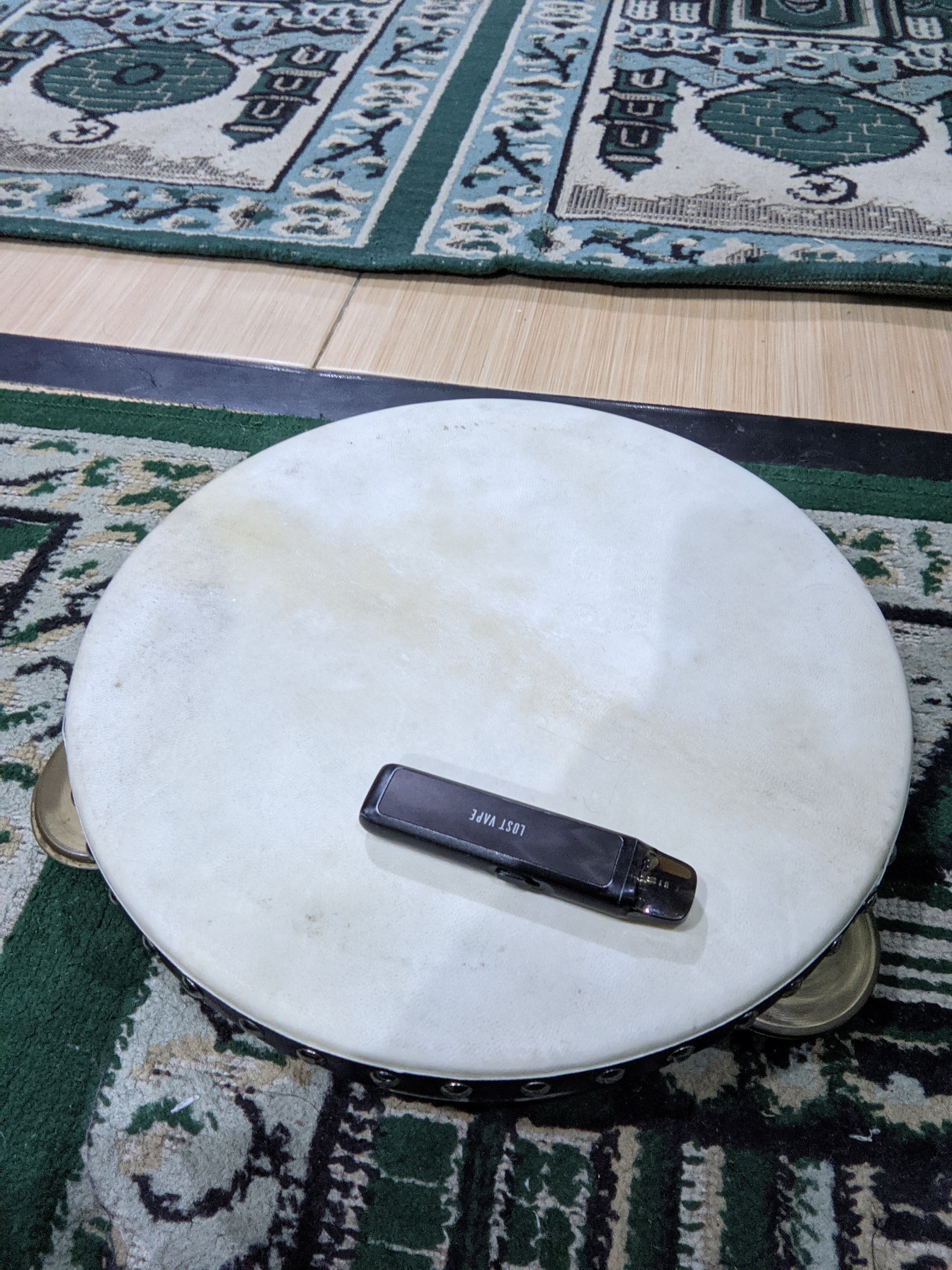 Foto laporan Vape\pod merek ursanano warna hitam (HB1449)
