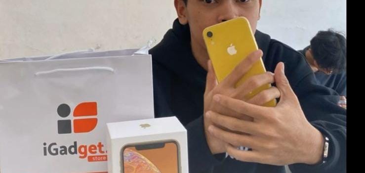 Foto laporan Handphone. Yang merasa mengambil mohon dikembalikan ada imbalan (HB1764)