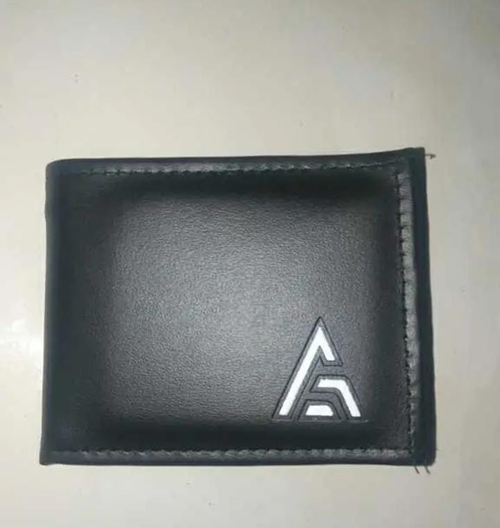 Foto laporan Dompet (HB1810)
