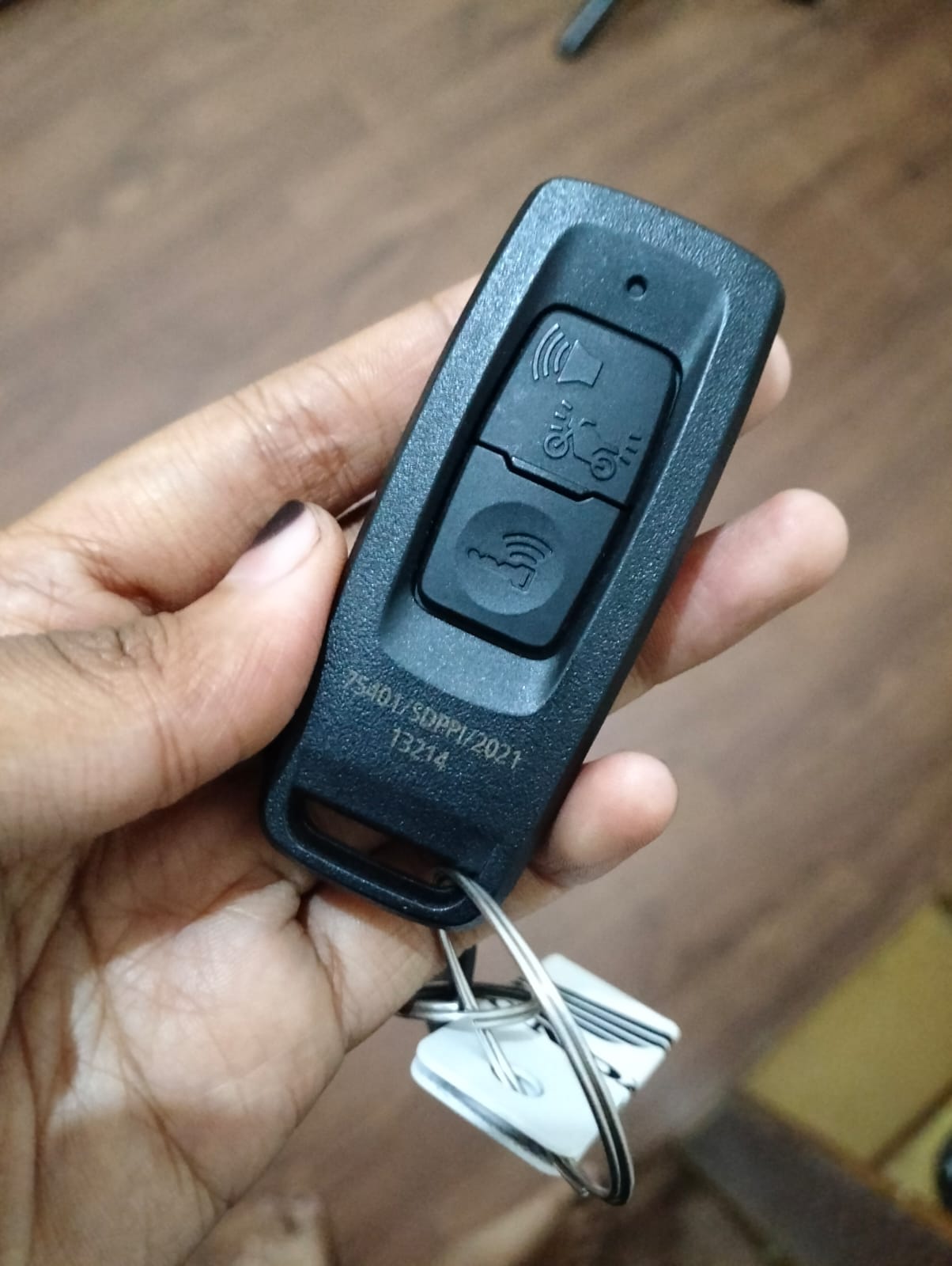 Foto laporan Remote Motor Warna Hitam (HB2009)