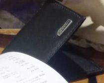 Foto laporan Dompet beserta isinyaa ada KTP atas nama Faza Akbar maulana (HB2037)