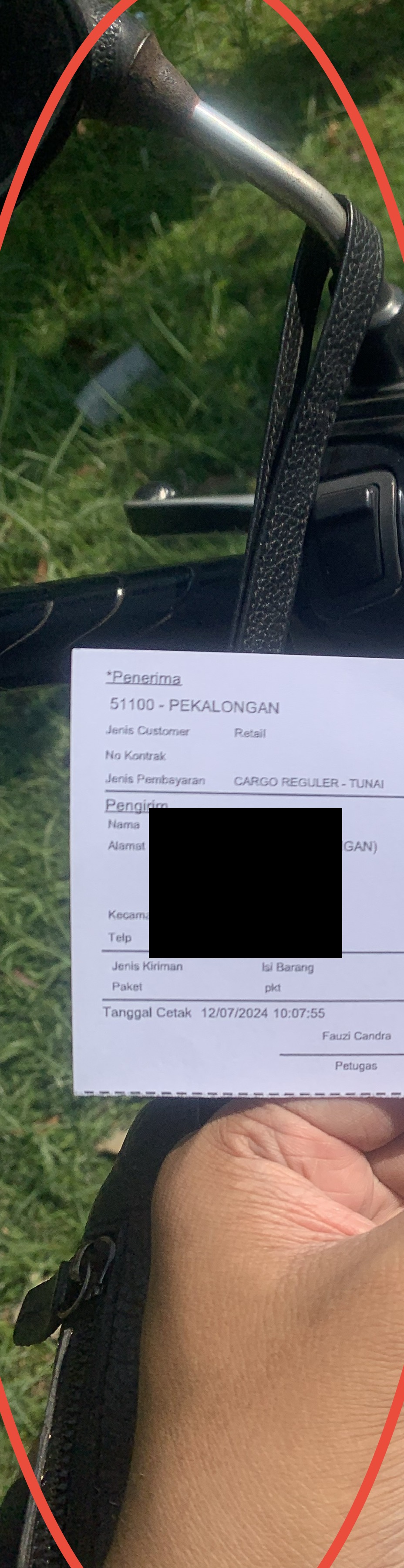 Foto laporan Tas handbag kulit warna hitam merek fossil (HB2155)
