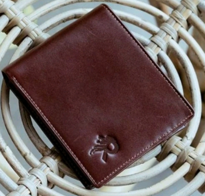 Foto laporan Dompet Kulit Warna Coklat (HB2303)
