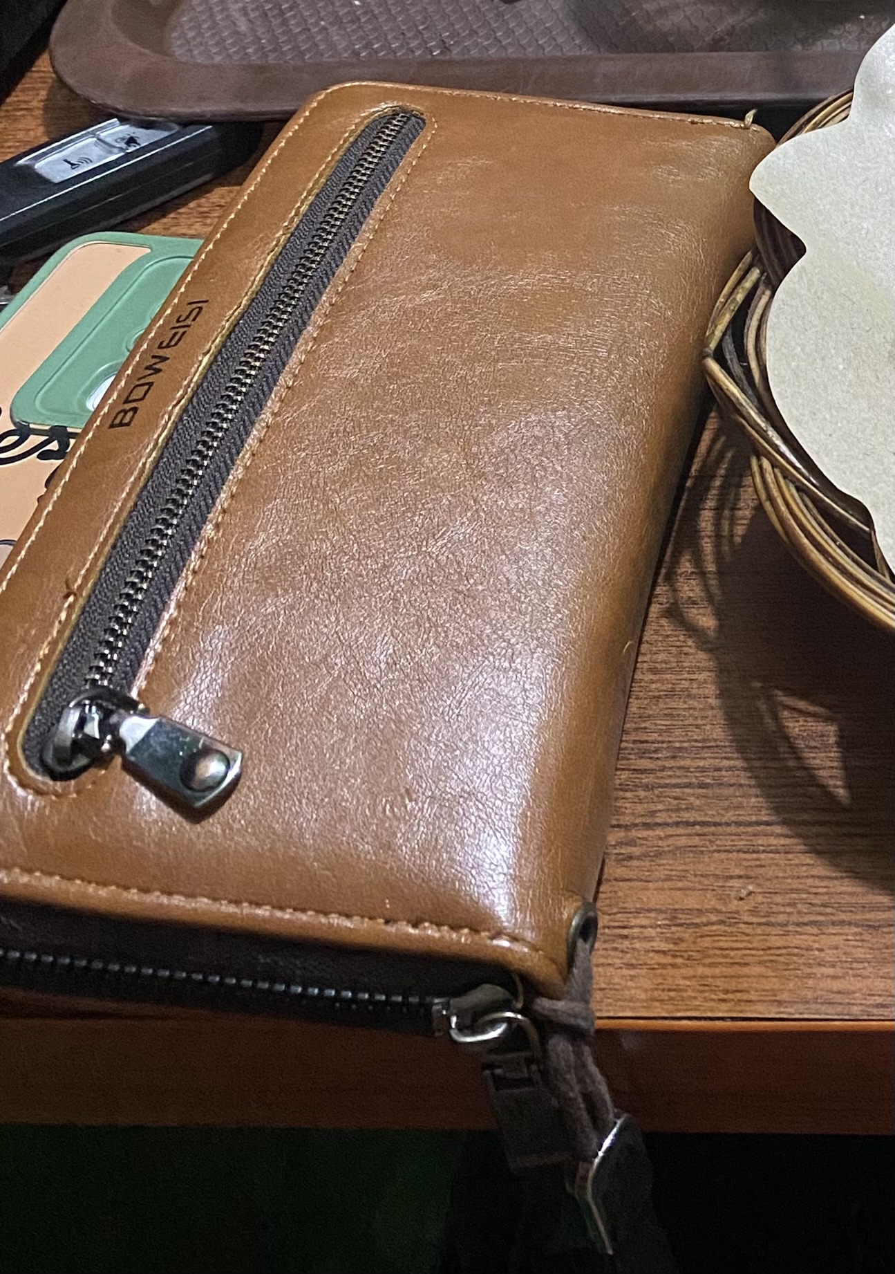 Foto laporan dompet (HB2445)