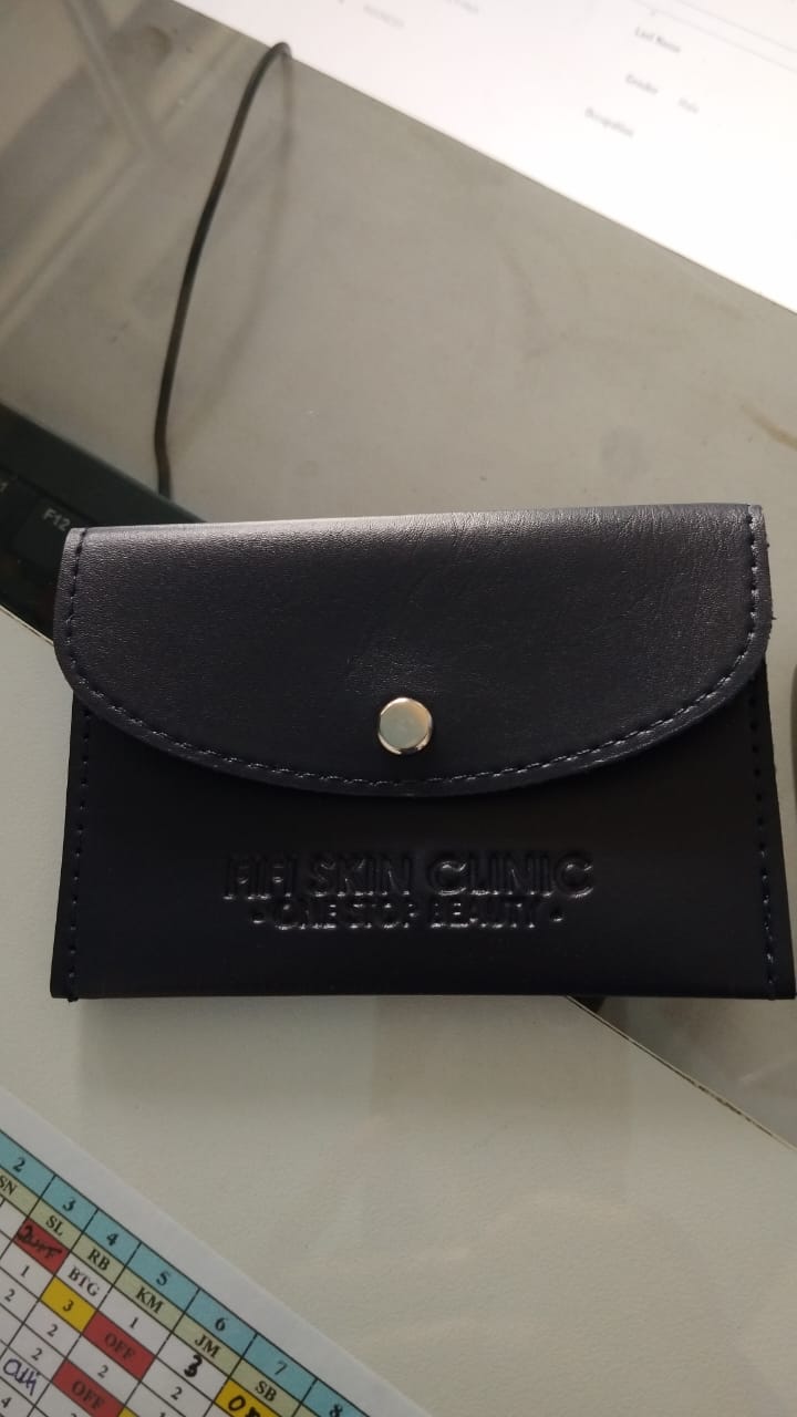 Foto laporan Dompet biru tua Fifi Skin Clinic (HB2605)