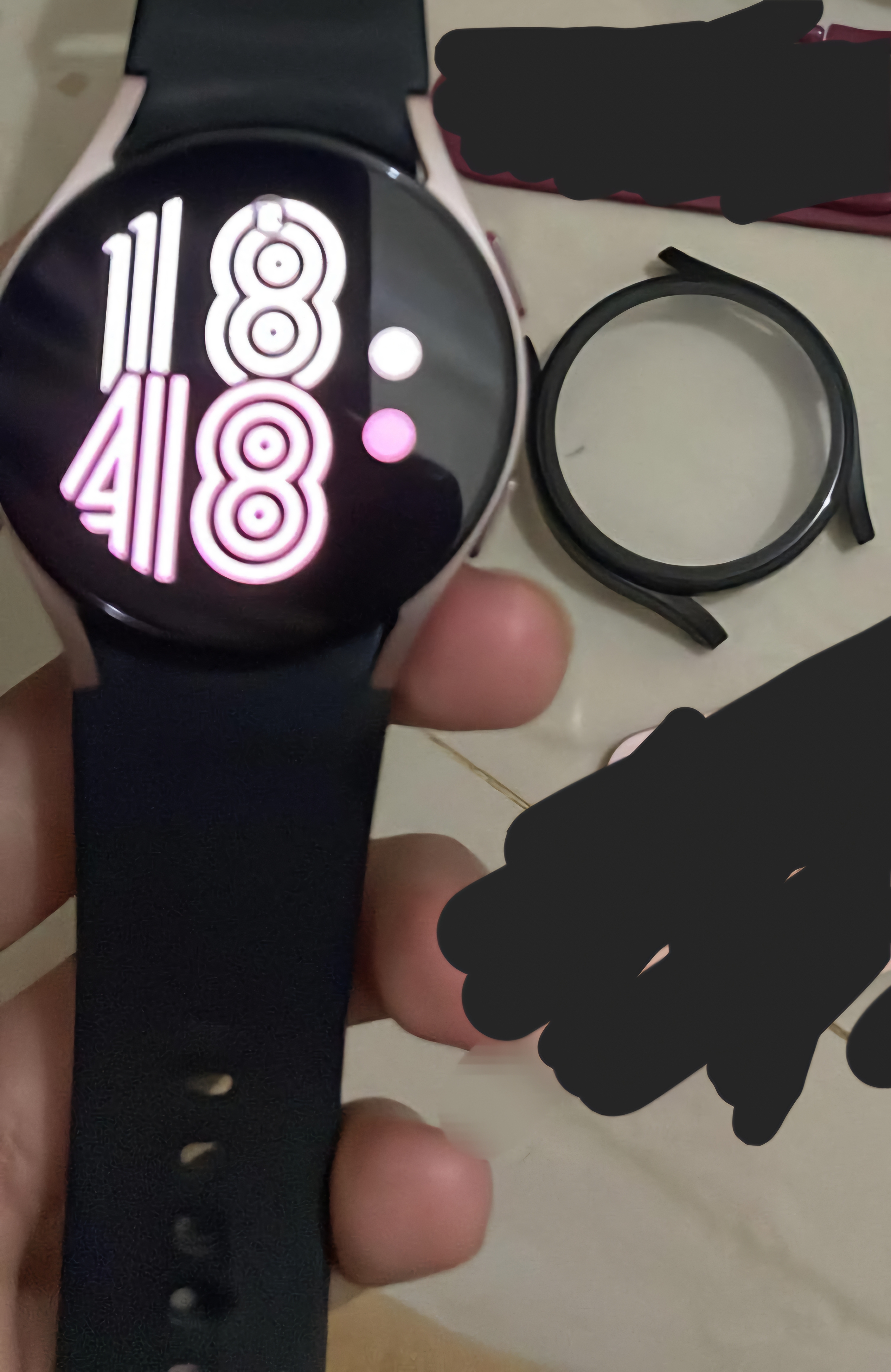 Foto laporan Samsung Watch 5 40mm (HB2813)