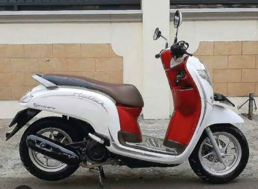 Foto laporan Sepeda Motor SCOOPY (HB2852)