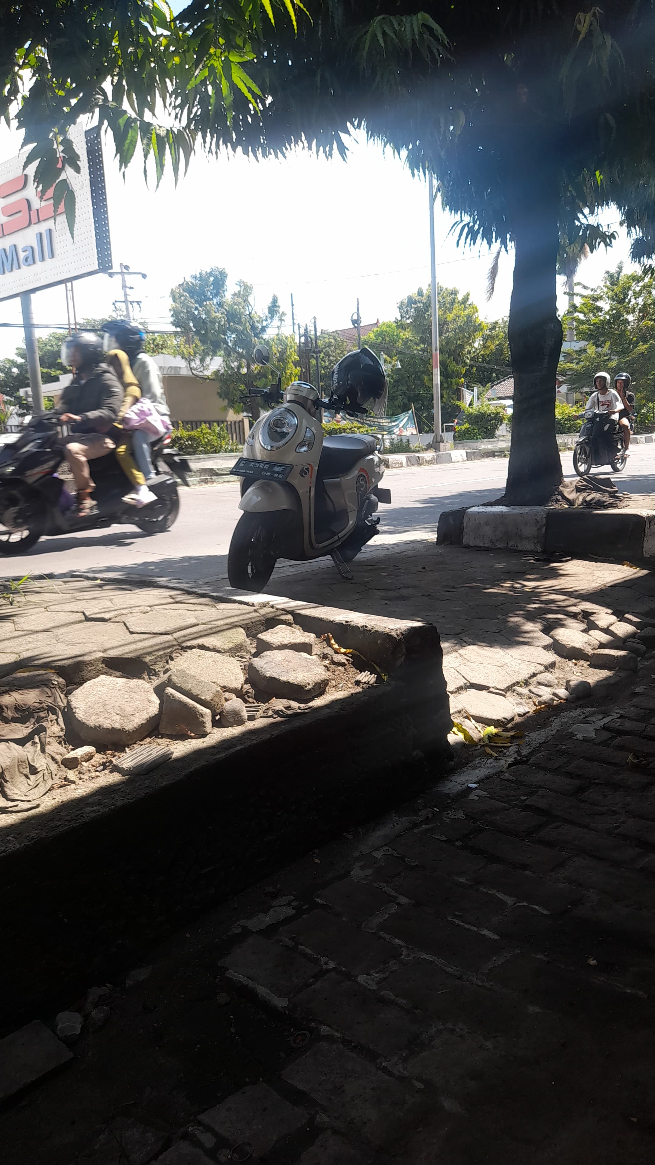 Foto laporan MONTOR (HB3352)