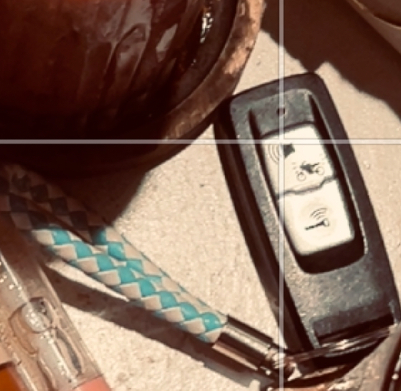 Foto laporan remot keyles pcx, gantungan tali corak biru putih, kaitan hitam (HB3412)