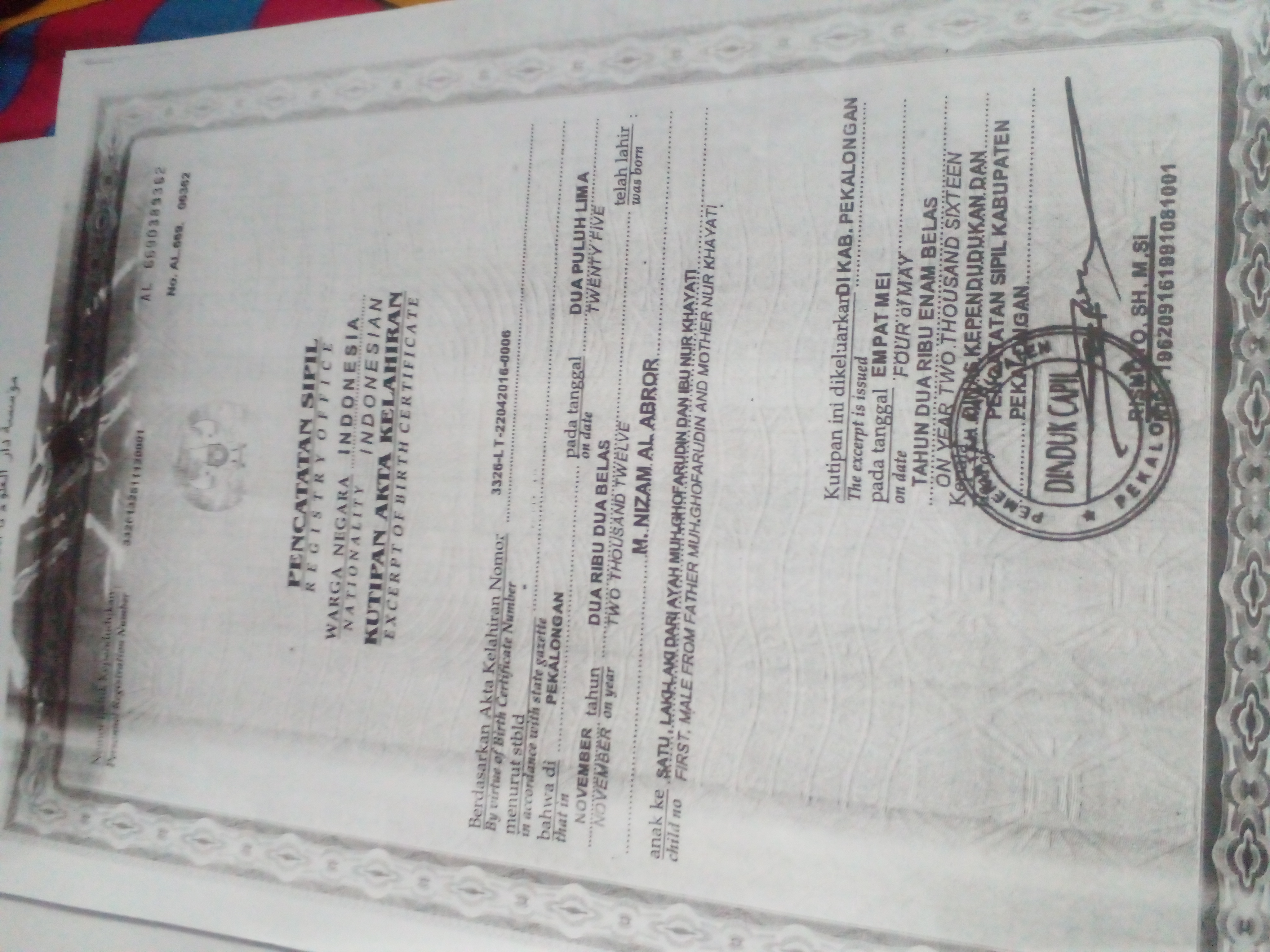 Foto laporan Akte kelahiran...atas nama M.NIZAM AL ABROR (HB3452)