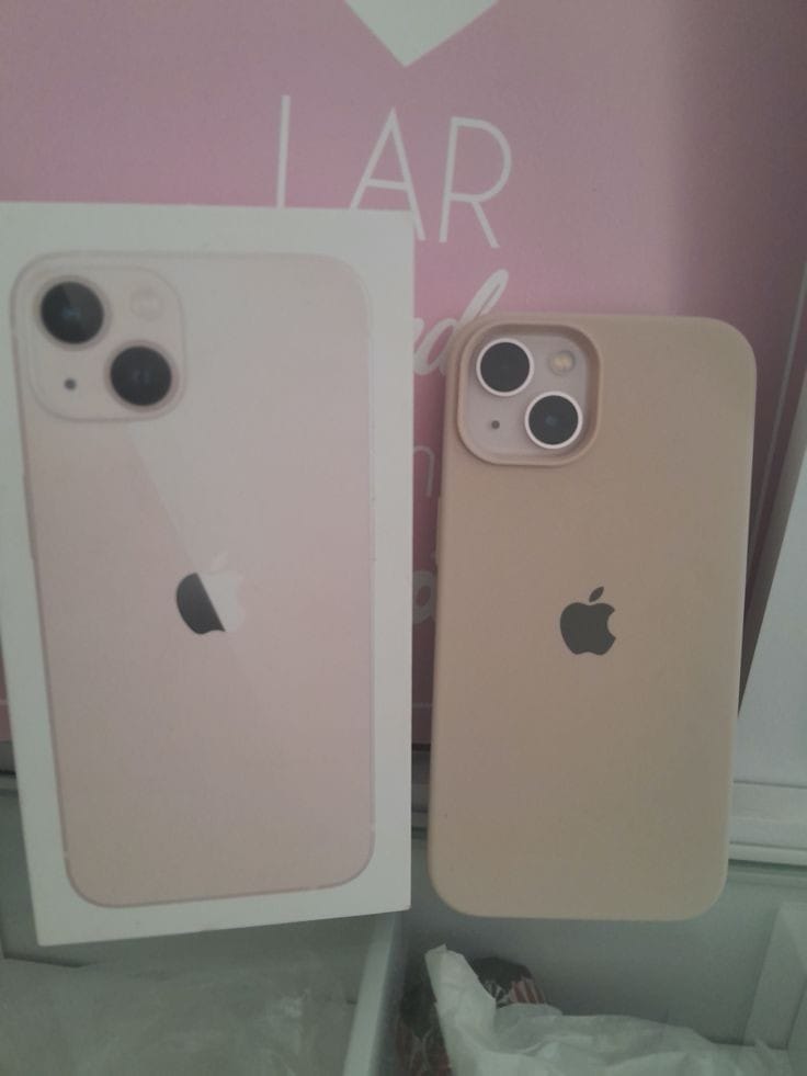 Foto laporan IPONE 13 WARNA PINK CASE PINK (HB3502)