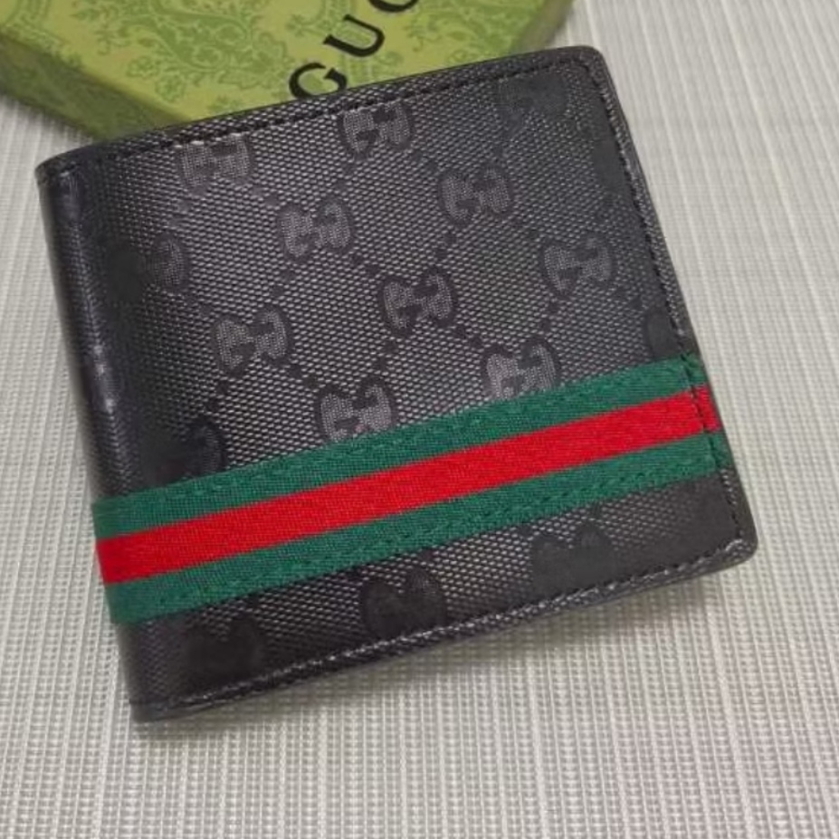 Foto laporan dompet beserta isinya(uang,ktp,atm,kartu lainnya) (HB3581)
