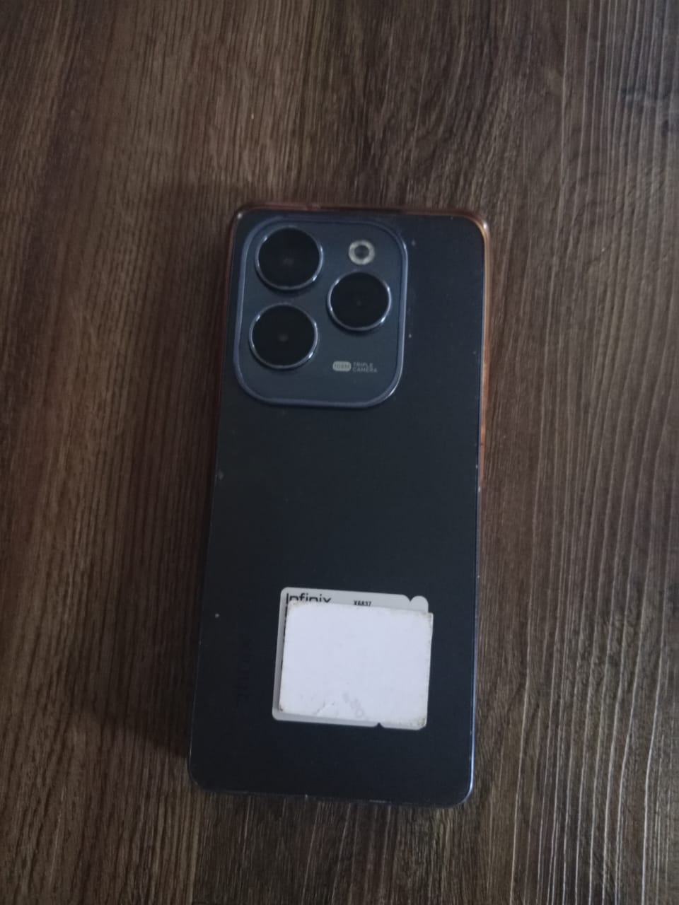 Foto laporan Hp Infinix hot 40 pro (HB3656)