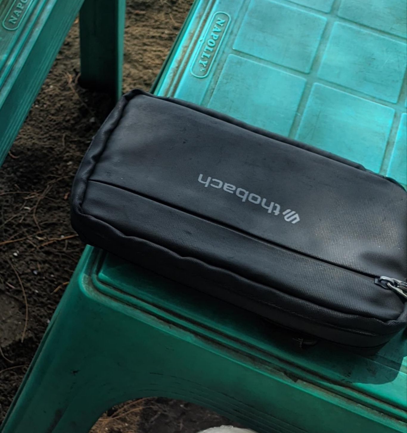 Foto laporan Dompet merek thobach (HB3987)