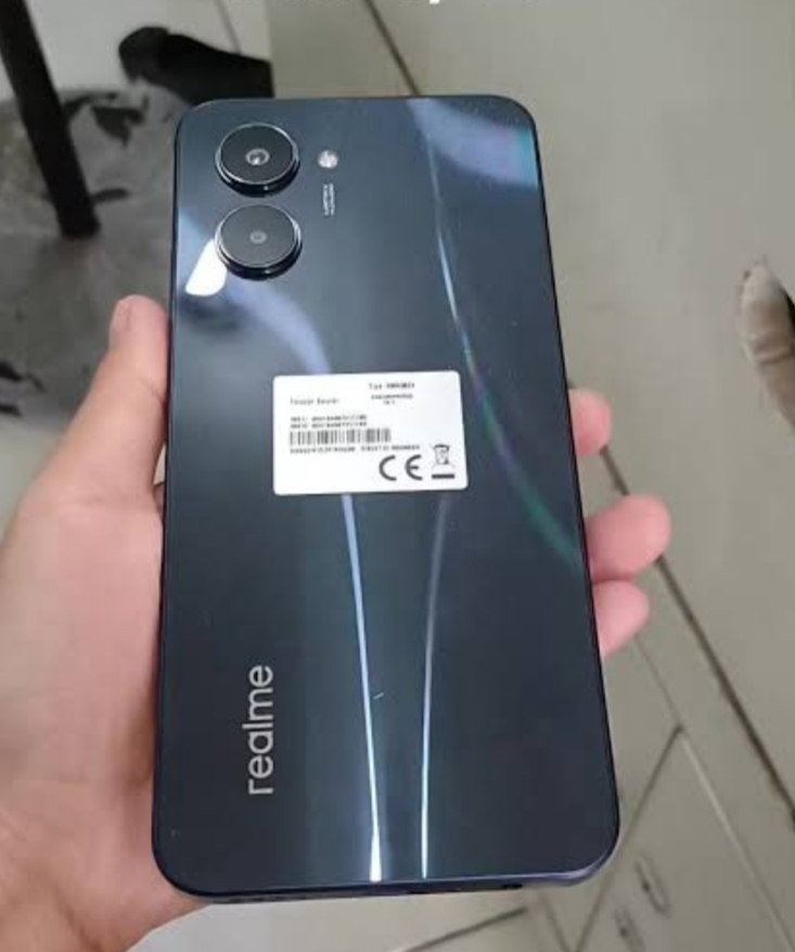 Foto laporan Hp realme C33 warna hitam tanpa case (HB4052)