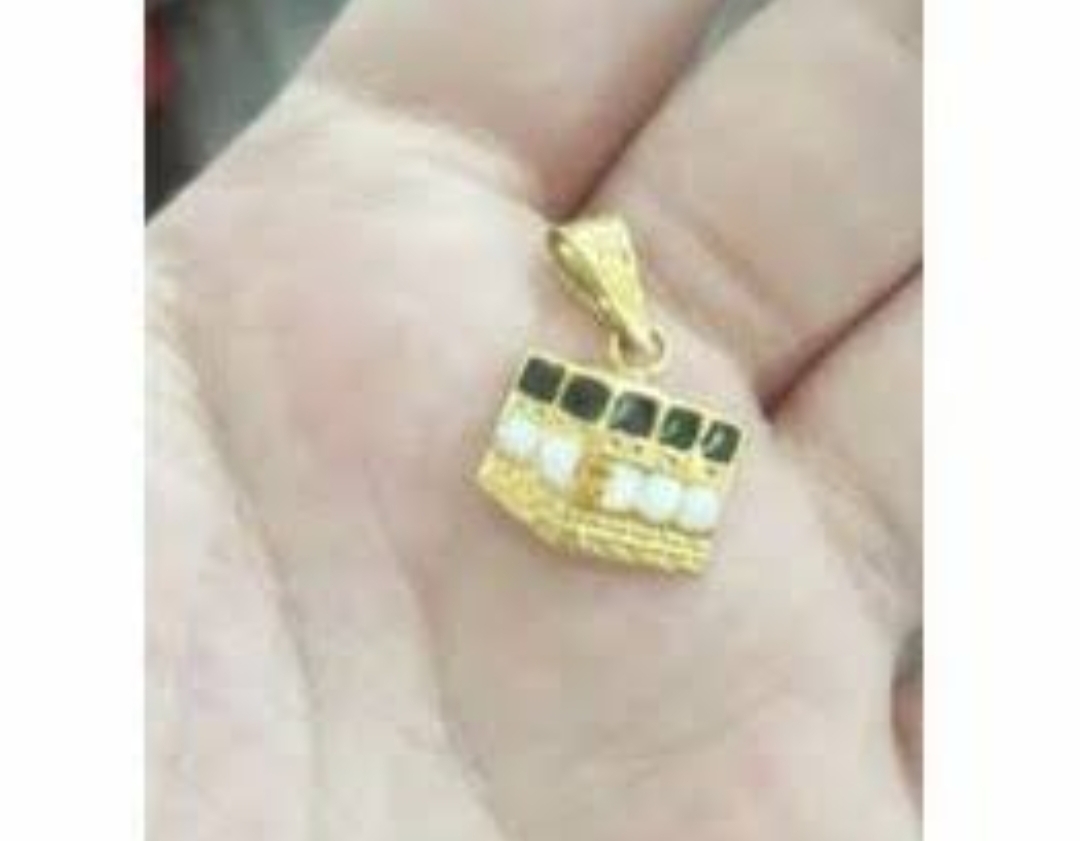 Foto laporan Liontin emas ka'bah (HB4161)