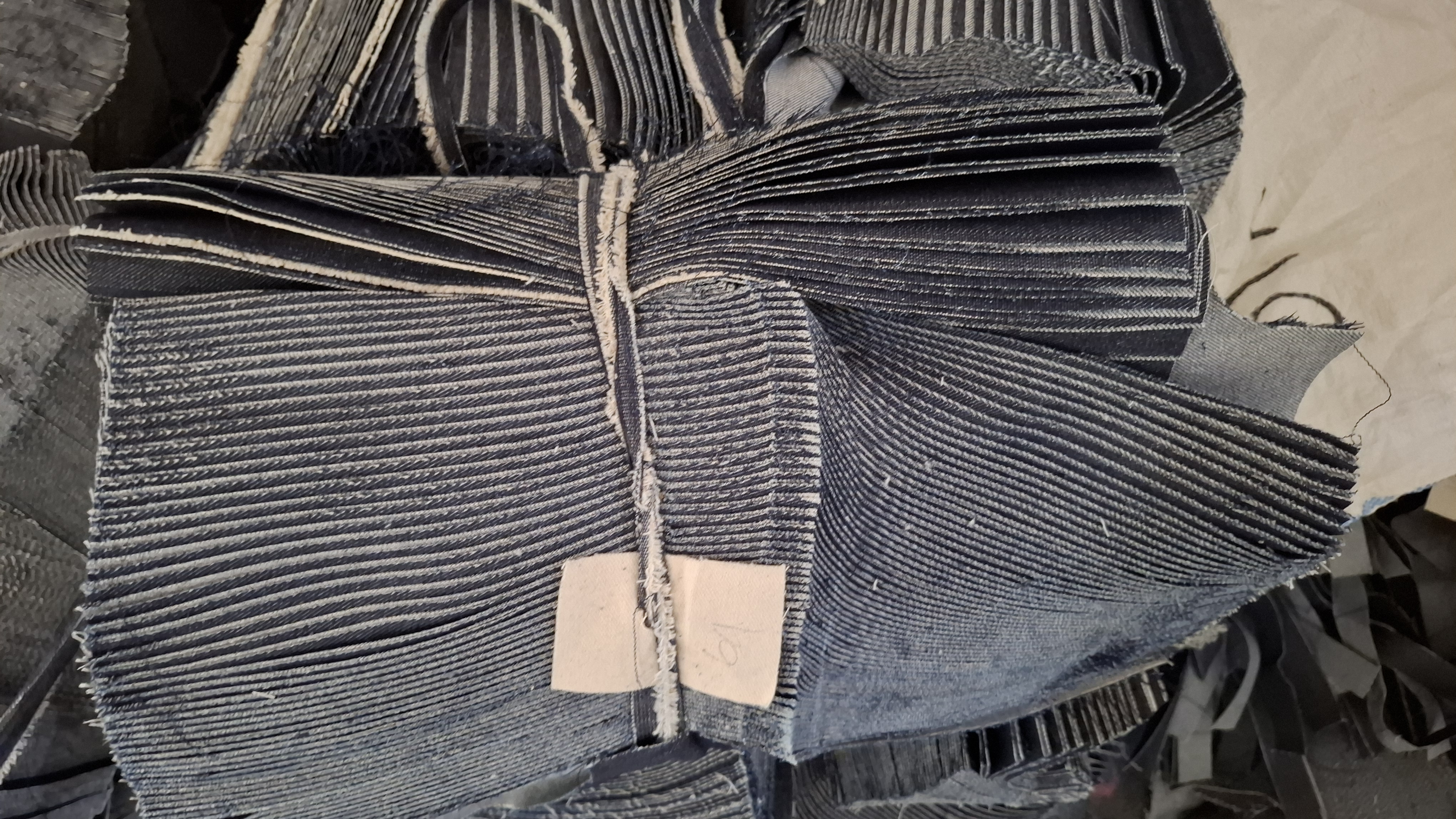 Foto laporan Potongan jeans pendek 1 gendel (HB4174)