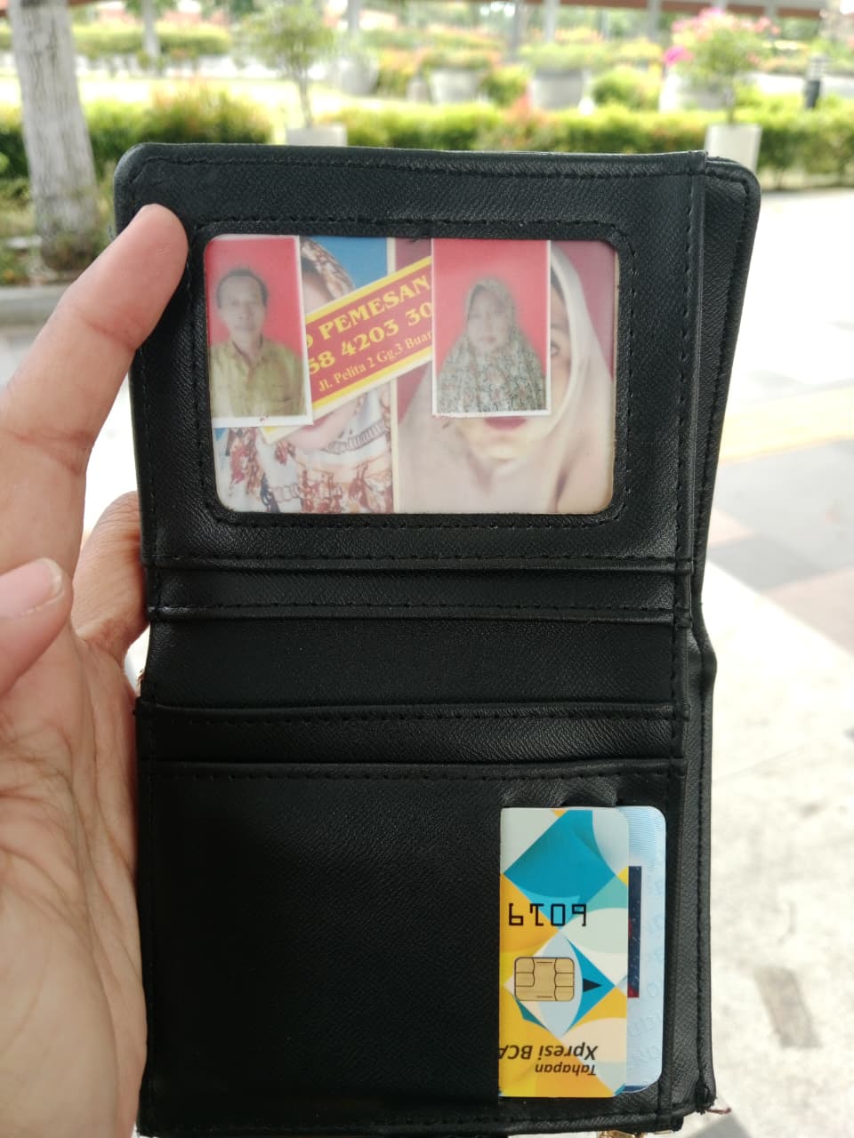 Foto laporan Dompet (HB4190)