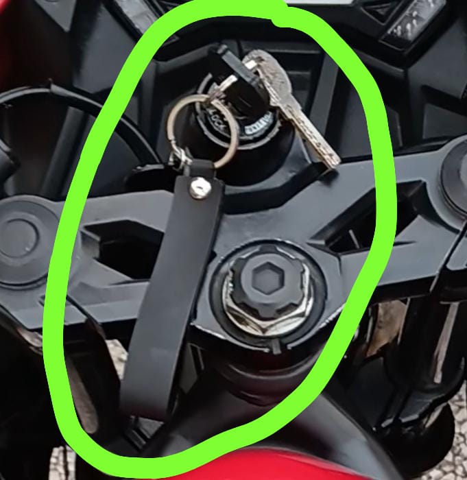 Foto laporan Kunci motor kawasaki + kunci kos (HB4322)