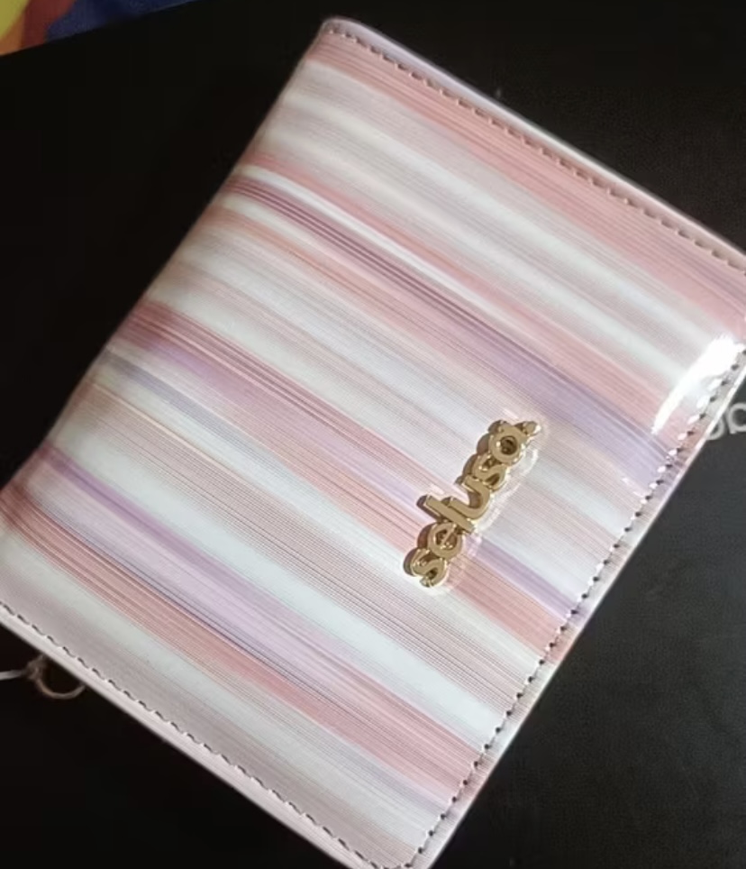 Foto laporan Dompet warna pink (HB4361)