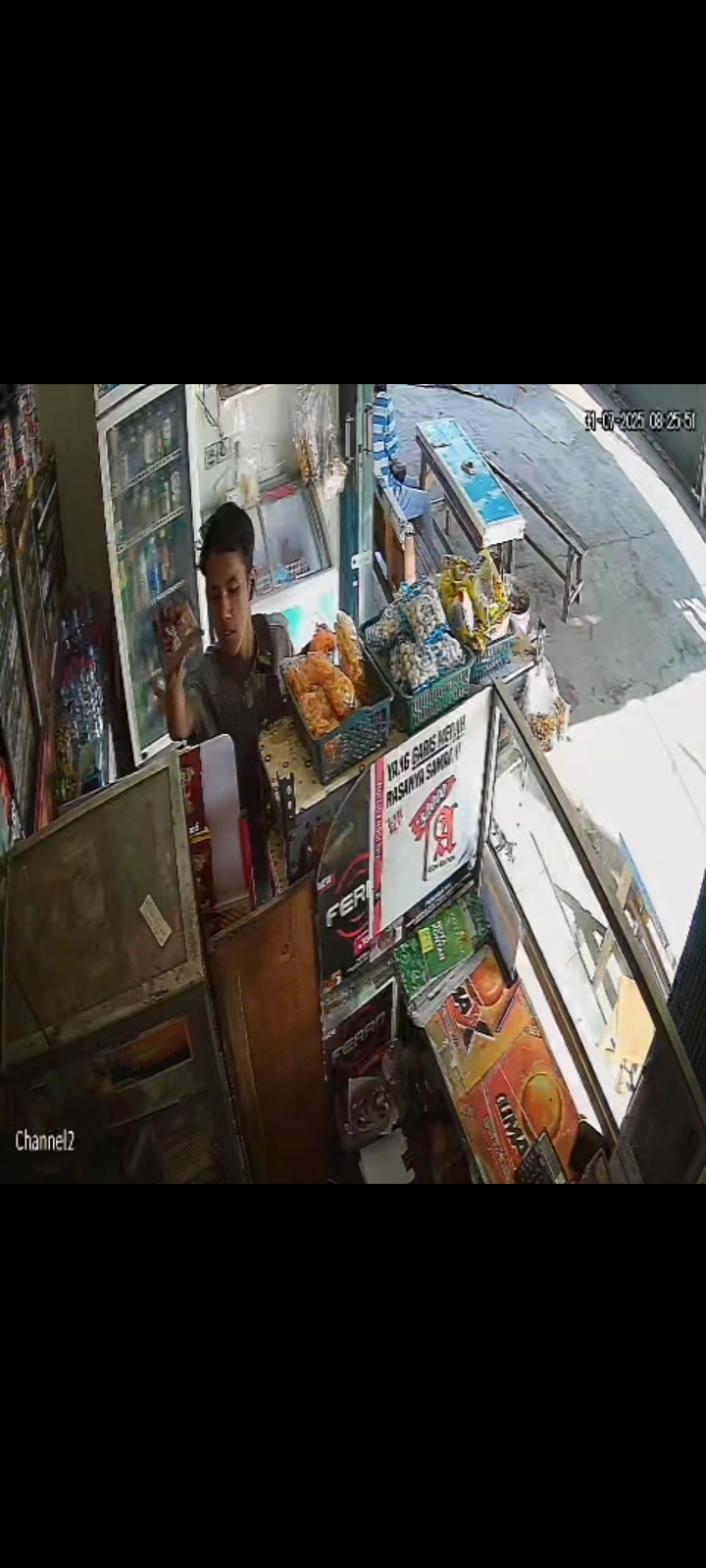 Foto laporan Dompet berisi uang dan atm (HB4529)