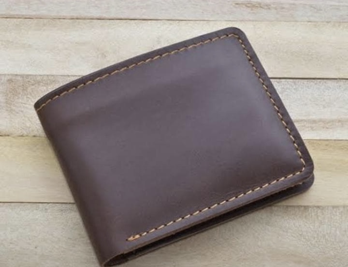 Foto laporan Dompet (HB4596)