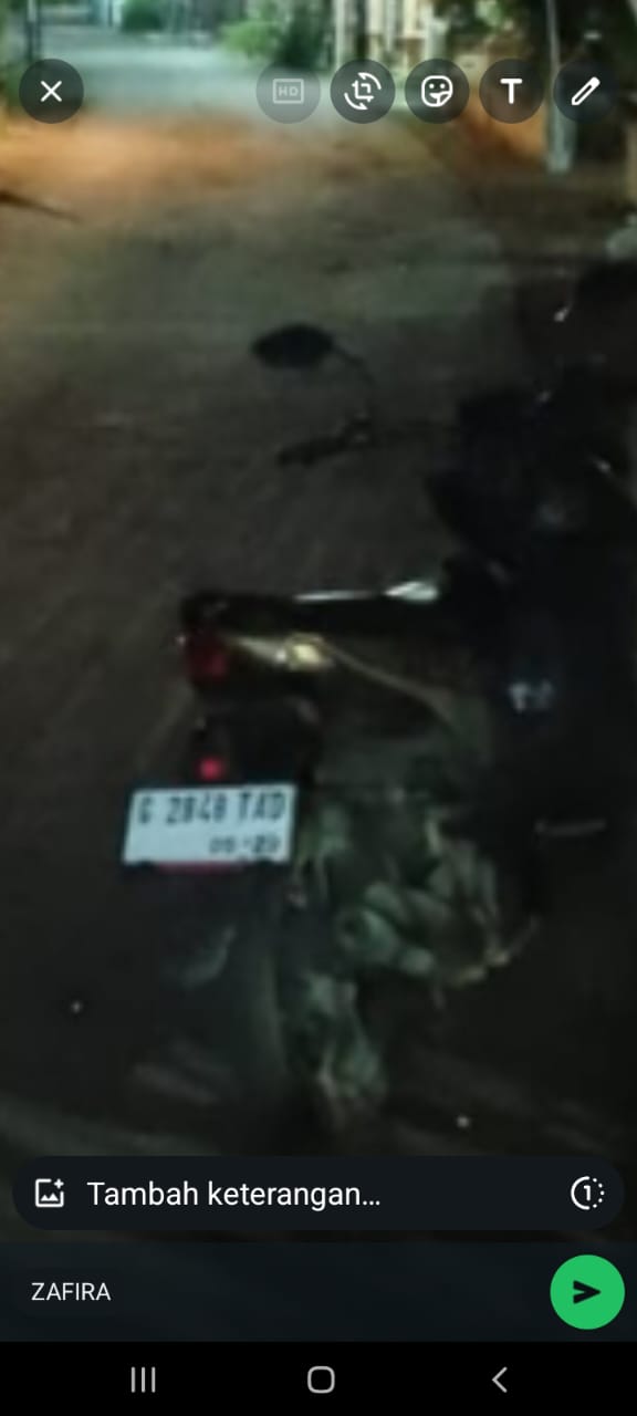 Foto laporan Motor beat street warna silver (HB4663)