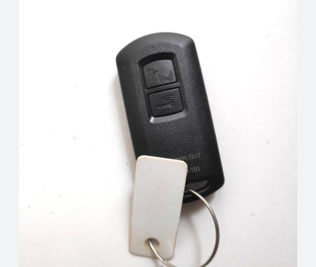 Foto laporan Kunci motor remote keyless scoopy (HB4816)