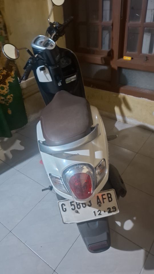 Foto laporan STNK (HB5274)