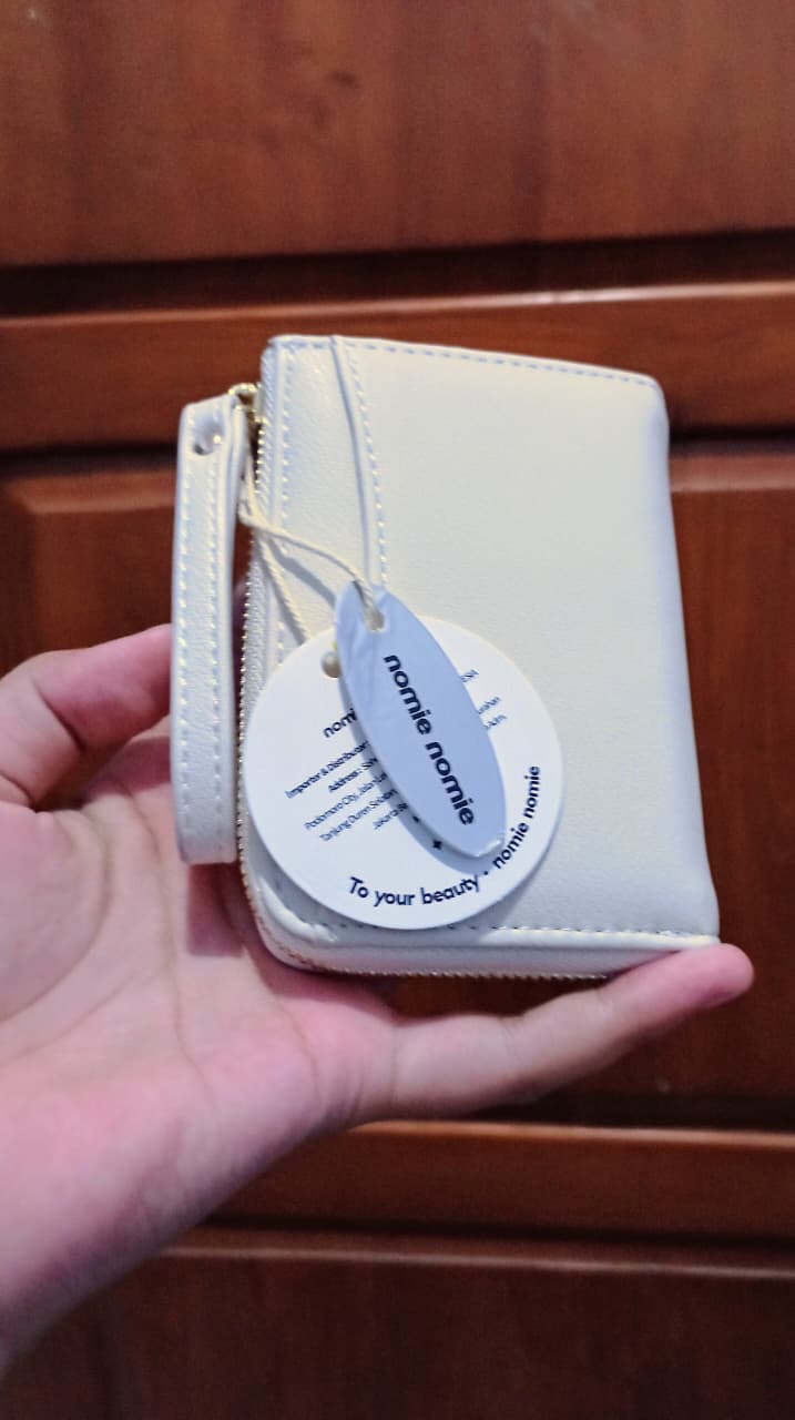 Foto laporan DOMPET RESLETING (HB5430)