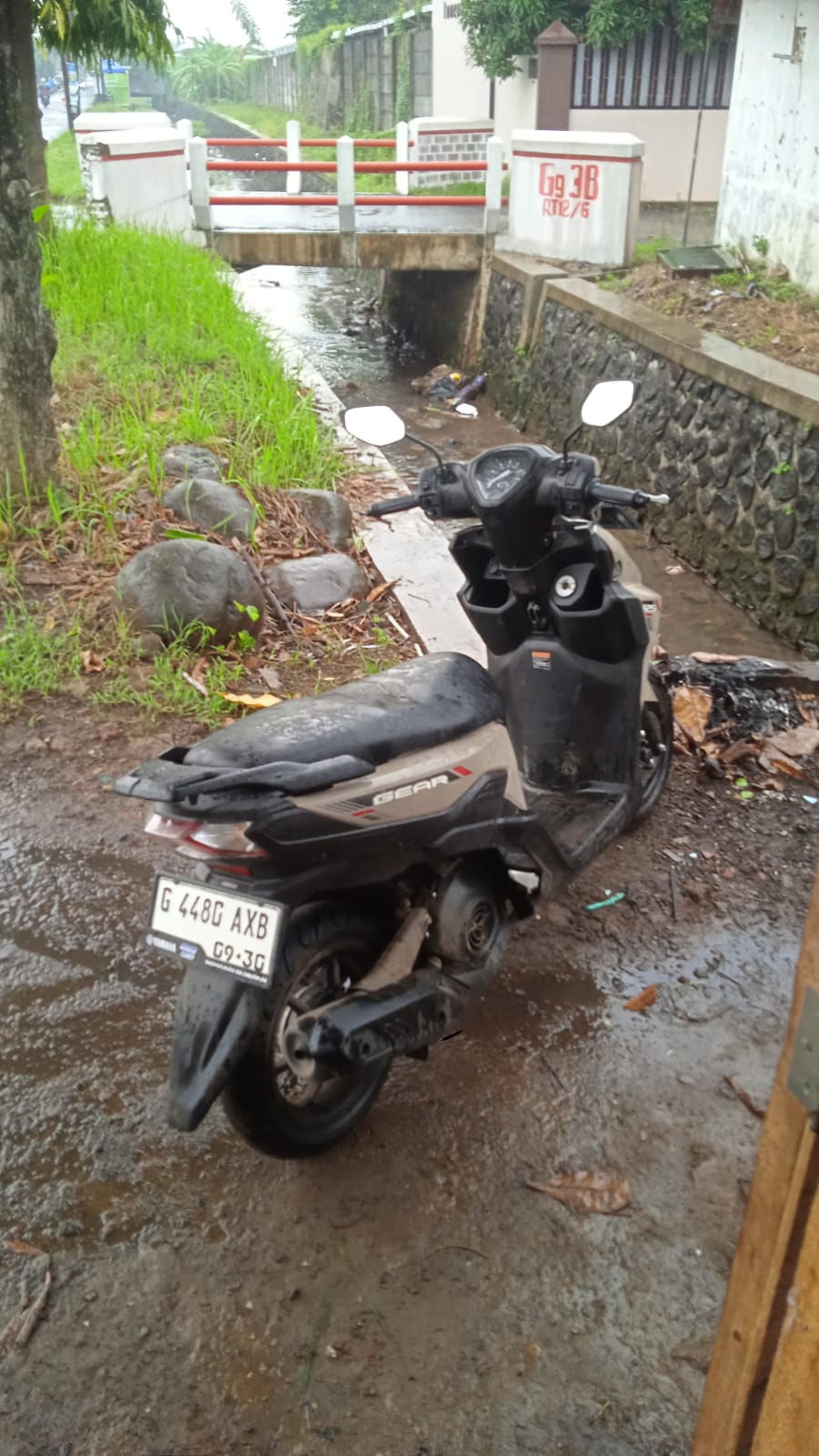 Foto laporan Sepeda montor (HB5533)