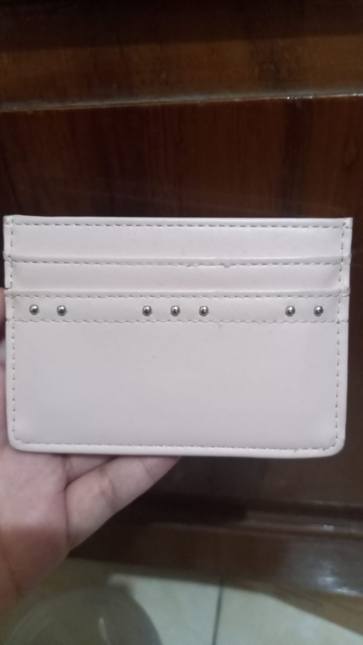 Foto laporan Card holder (HB5539)