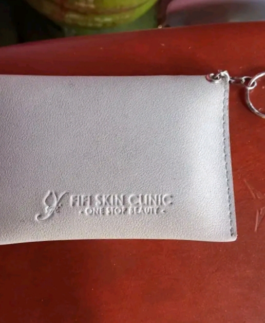 Foto laporan Dompet kecil (HB6210)