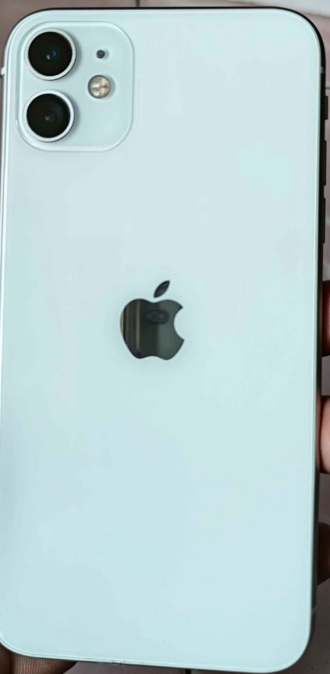 Foto laporan Hp Iphone 11 warna Tosca 128gb (HB6273)